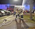 Bild: fz
80 Feuerwehrleute rückten zur Einsatzübung an der Turnhalle in Bechtsrieth an und bewiesen ihr Können.