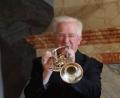 Archivbild: weu
Der in der Region gut bekannte Trompeter Paul Windschüttl zählt zur Musikerriege, die beim Oratorienkonzert am 30. November in Schönsee auftreten wird.