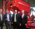 Bild: Hirsch
Josef Irlbacher, Michael Horsch, Josef Wittmann und Werner Hess (von links) sprachen beim Agrar-Forum der Sparkasse.