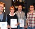 Bild: pz
Die geehrten Mitarbeiter der Firma Haustechnik Hopf (von links) Alexander Ott, Claudia Reichenberger, Franz Eckstein und Geschäftsführer Martin Schneider.