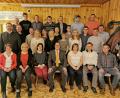 Bild: gz
Die 28 Marktratskandidaten der FWG mit Bürgermeisterkandidat Bernd Reil (vorne Mitte) und Landratskandidat Tobias Groß (zweite. Reihe links).