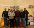 Bild: K. Weismeier
Gesellenhauswart Martin Prechtl (links), Vorsitzender Roland Sächerl und Sepp Fischer gratulierten Hans Schraml, Johannes Kleinhempel (Trostpreis), Max Lehner und Matthias Merkl (von rechts) zu ihren Gewinnen.
