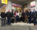 Bild: exb
Informationsbesuch bei „GlücksMoment“: Im Bild von links Maximilian Kastner, Werner Spörer, Monika Greger, Bürgermeisterkandidatin Margit Bayer, CSU-Ortsvorsitzender Mario Rabenbauer, Tanja Mai, Susanne Menzel, Stefan Müller, Angela Burger, Helmut Härtl, Ingrid Burger, Christine Weidmann, Stefan Neumann.
