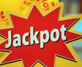 Archivbild: Jens Wolf
Die Gewinner der 30 Millionen Euro aus dem Eurojackpot melden sich zu Wort.