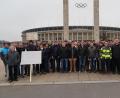 Bild: mde
Landwirte demonstrierten am Dienstag vor dem Brandenburger Tor in Berlin. Auch aus der Region waren Bauern in die Hauptstadt gereist, jedoch mit dem Bus statt mit dem Traktor.