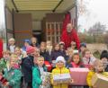 Bild: hai
Die Mädchen und Buben konnten kaum den Tag erwarten, an dem ein Lastwagen die Päckchen für Kinder in Not abholte.