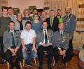 Bild: gi
Ein Team mit Schützenmeister Stefan Brandmiller (vorne, Zweiter von rechts) und zweitem Schützenmeister Andreas Kappl (vorne links), Sportleiter Fabian Putzer (vorne rechts) führt künftig den Schützenverein Gebhardsreuth. Vorsitzender des Fördervereins ist Christoph Baier (vorne, Zweiter von links).