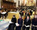 Bild: do
Musikanten aus Böhmen und Bayern stimmten die Besucher am 1. Adventssonntag in der Klosterkirche Speinshart unter der Gesamtleitung von Alexander Pointner auf das Fest der Feste ein