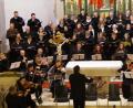 Bild: weu
Rund 90 Musiker unter der Gesamtleitung von Alexander Pointner bescherten dem Schönseer Publikum einen besonderen Hörgenuss zur Adventszeit.