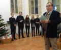 Bild: hka
Peter Lang, der Vorsitzende des Museums-Fördervereins heißt die Gäste in der Kapelle St. Nikolaus im Sulzbacher Schloß willkommen.