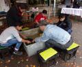 Bild: laz
Goldwäscher beim Goißnfest des Bund Naturschutz.