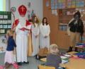 Bild: weu
Durch die Kooperation mit der Mittelschule erlebten die Grundschüler einen schönen Nikolaustag.