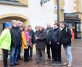 Bild: Dagmar Williamson
Vertreter der Vereine Die Liste Amberg und IG Menschengerechte Stadt erörtern Lösungsansätze zur Belebung des Schrannenplatzes. Weniger Durchgangsverkehr, dafür soll es ein einladender Treffpunkt zum Verweilen werden.