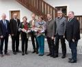 Bild: exb
Chefwechsel beim Forstbetrieb Burglengenfeld (von links): Erwin Graf, Landtagsabgeordneter Alexander Flierl, Helga Verron, der bisherige Leiter Thomas Verron, Annette Scholz, Hans Mages, Vorstand Reinhardt Neft und der Personalratsvorsitzende Andreas Ferstl.