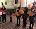 Bild: cro
Bei „Advent im Dorf“ bereiten verschiedene Familien oder Gruppen ein Treffen vor, bei dem Gedanken und Texte passend zur Adventszeit vorgetragen werden.