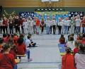Bild: twi
Die Schulturnhalle bot die Bühne für weihnachtliche Lieder und Vorträge der Schulkinder