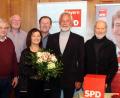 Bild: Dr. Anja Rönnebeck
Nach erfolgter Nominierung (von links): Ortsvorsitzender und Landratskandidat Michael Rischke, Fraktionsvorsitzender Georg Bauer, 2. Bürgermeister Norbert Schmid, Petra Mitlmeier, Bezirksrat Richard Gaßner, Bürgermeisterkandidat Norbert Mitlmeier und der Vorsitzende des Ortsvereins Hirschau, Günther Amann.