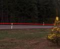 Bild: tr
Jetzt strahlt er wieder auf seiner Wiese an der Straße zwischen Tirschenreuth und Wondreb, der "Christbaum der Herzen"..