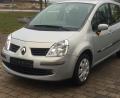 Bild: exb/Polizeipräsidium Oberpfalz
Andrea Scherr ist möglicherweise mit einem grauen Renault Modus mit dem amtlichen Kennzeichen SAD-RA 828 unterwegs.