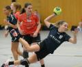 Bild: ham
Carina Czichon (am Ball) war mit elf Treffern die erfolgreichste Werferin bei der HSG Nabburg/Schwarzenfeld. Im Derby gab es einen deutlichen 34:27-Erfolg gegen den HV Oberviechtach.