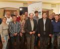Bild: exb
Mit dieser Mannschaft gehen die Freien Wähler in die Kommunalwahl (von links): stellvertretender Landesvorsitzender Hans-Martin Grötsch, Gerhard Preuß, Silke Schinhammer, Georg Erras, Klaus Walberer, Karl Stiegler, Bettina Tontch, Jürgen Göpfert, Werner Wendl, Martin Sichelstiel, Markus Schinhammer, Andreas Hubmann, Martin Meier, Manfred Bauer, Dirk Kopatzki, Cornelia Wendl und Josef Ströhl.