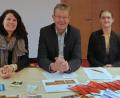 Bild: tr
Ida Petioka, Alfred Wolf und Ilona Hunsperger (von links) repräsentieren die deutsche Seite beim Jan Hus-Weg.