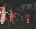 Bild: fpoz
Der Nikolaus und sein Knecht beschenkten die Kinder bei der Waldweihnacht am Hammerrang.