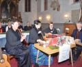 Bild: mag
Der Oberpfälzer Weihnachtsabend der Birgländer in der St.-Peter-und-Paul-Kirche
in Neukirchen brachte dem Publikum die Geschichte der Heiligen Nacht auf angenehme Weise näher.