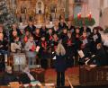Bild: rgr
Beim Weihnachtssingen und -musizieren des Männergesangvereins mit gemischtem Chor verzaubern die Musiker die Zuhörer in der Grafenwöhrer Mariä-Himmelfahrtskirche mit besinnlichen Klängen.