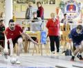 Bild: Ziegler
Die Weihnachtspause in der Bayernliga nutzen die Kegler von Fortuna Neukirchen – im Bild Horst Seubert (links) und Christopher Hiltl (rechts) beim Derby zu Saisonbeginn gegen FAF Hirschau – für ein ganz spezielles Spiel.
