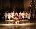 Bild: exb/Katharina Baierl
Warum feiern wir Weihnachten? Die jungen Pfadfinder klärten die Neuhauser Kirchenbesucher bei einem Krippenspiel eindrucksvoll über die Gründe auf.