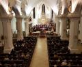Bild: fiw
Der Männergesangverein bei einem seiner zurückliegenden Weihnachtskonzerte in der Stadtpfarrkirche.