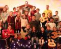 Bild: myd
Mit einem umfangreichen Repertoire an Weihnachtsliedern erfreuen die Musikschüler von Diplom-Musiklehrer Benno Englhart die Zuhörer.