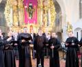 Bild: mab
Junge Gesichter und Stimmen sind in einer Schola der Passionisten zu Hause..