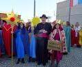 Bild: exb
Die Oberwildenauer Sternsinger begegnen bei der Aussendung Bischof Rudolf Voderholzer.