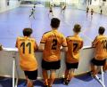 Bild: Hubert Ziegler
Warten auf den Einsatz. Die JFG Obere Vils ist am kommenden Wochenende Gastgeber für sechs Fußball-Turniere in der Halle „Am Schnellweiher.“