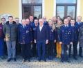 Bild: fjo
Hans Lang, Sebastian Kleber, Ludwig Greß junior, Franz Wildenauer, Wolfgang Lang, Josef Eschenbecher, Josef Zetzl junior, Christian Bauriedl und Josef Zetzl senior (von links) erhalten Auszeichnungen bei der Feuerwehr Pfrentsch.