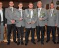 Bild: sön
Schießleiter Manfred Hiermann und stellvertretender Schützenmeister Thorsten Malotta (von rechts) gratulierten mit Bürgermeister Erwin Geitner und Schützenmeister Thomas Graf dem beim Vereinswanderpokal auf Platz 2 gelandeten Thomas Rybak, dem Gewinner des Wanderpokals Daniel Malotta und dem drittplatzierten Klaus Jaintzyk (von links).