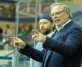 Bild: Gebert
Chefcoach Ken Latta (rechts) dirigiert auch in der kommenden Spielzeit die Eishockeycracks der Blue Devils Weiden.