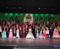 Bild: kro
Ein imposantes Bühnenbild: 44 Prinzenpaare waren zum 49. Oberfränkischen Prinzentreffen nach Tirschenreuth gekommen.