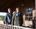 Bild: szl
„Steinwald-Energie“, das sind Roland und Anja Putzer. Sie bieten Gruppenaufstellungen, Einzelgespräche, schamanische Hypnosesitzungen, meditative Wanderungen und Kräuter-Workshops an.
