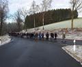 Bild: adj
Betend machen sich die Parksteiner auf den Weg nach Kirchendemenreuth.