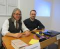 Bild: Anke Schäfer
Schriftsteller Steffen Kopetzky (links) und Moderator Michael Peter Hehl bei der Lesung im Literaturhaus Oberpfalz.