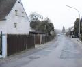 Bild: bey
Die Sanierung der Anton-Wurzer-Straße kommt umfänglich mit der Neuverlegung des Kanals einem Vollausbau gleich.