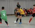 Bild: gb
Szene aus dem Finale der Futsal-Kreismeisterschaft der C-Junioren zwischen der JFG FC Stiftland und der SpVgg Bayern Hof in Wiesau. Die Hofer gewannen mit 3:2 und holten den Titel. Bei der Bezirksmeisterschaft in Ebersdorf bei Coburg trafen beide Teams im Spiel um Platz drei erneut aufeinander. Hier drehten die Stiftländer den Spieß um und siegten mit 2:1.