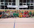 Bild: Stefan Klamt/exb
Für schöne Spiele sorgten am Samstag die U13-Teams und nachmittags die U11-Teams (Bild). Sie zeigten vollen Einsatz. Ein Gruppenbild zur Erinnerung durfte nicht fehlen.