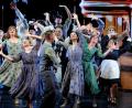 Bild: Stephan Huber
Das Eurostudio Landgraf brachte die schwungvolle, ballettreiche Gershwin-Hommage „Ein Amerikaner in Paris“ nun in einer Tourneefassung ins Amberger Stadttheater und begeisterte damit die Theaterbesucher.