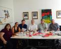 Bild: exb/Dominik Brütting
Erfolgreiche „Krisensitzung“ im Büro von MdB Uli Grötsch (Dritter von links): Im Sommer empfing der SPD-Abgeordnete eine Verdi-Delegation mit (von links) Eva Bößl, Manuela Dietz, Alexander Gröbner, Peter Rass, Hubert Forster, Petra Suttner und Immanuel Sammer.
