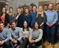 Bild: krb
Pius Stahl (vorne, Zweiter von links) geht mit 100 Prozent Zustimmung in die nächste Amtszeit. Bürgermeister Thomas Meiler (links ) und JU-Kreisvorsitzender Benedikt Grimm gratulieren zu diesem Ergebnis.