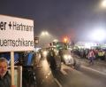 Bild: Benjamin Liss
Bauern mit ihren Traktoren versammeln sich zu einer Demonstration, um während der CSU-Klausur in Seeon gegen die Agrarpolitik zu protestieren.
